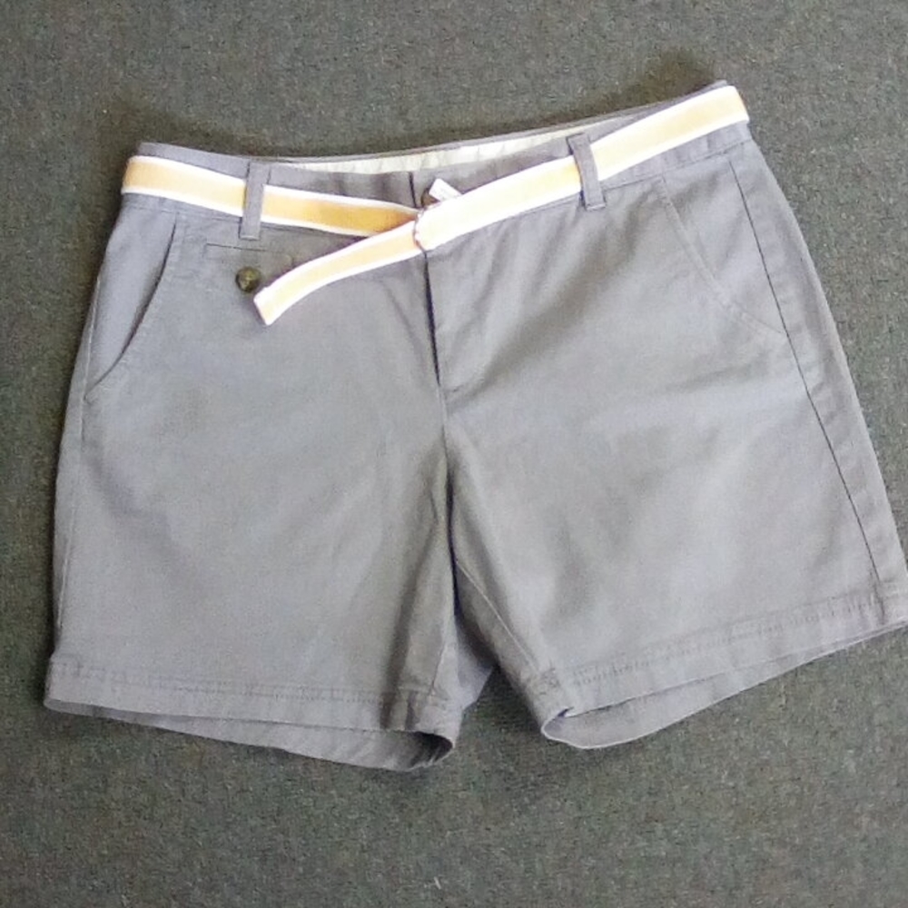 Gray shorts